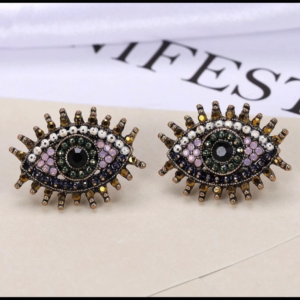 Evil Eye Earrings!! 🧿